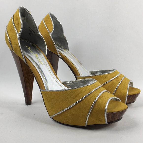 Anne Michelle Shoes - Anne Michelle Mustard Platform Heels Size 6.5